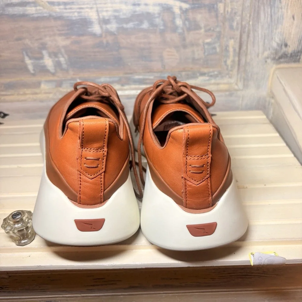 Mens Wolf and Shepherd Shoes Sz 12 Toro Wholecut Leather Honey Brown EUC